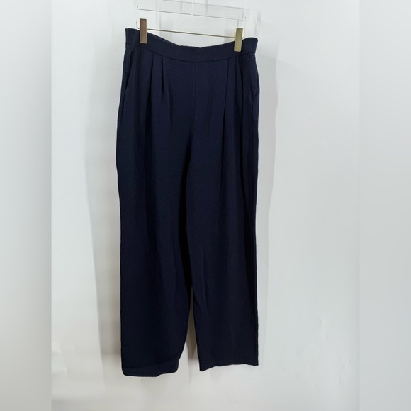 St. John Basics Navy Santana Knit Pleated Straight‎ Leg Pants size 12 - Picture 1 of 7